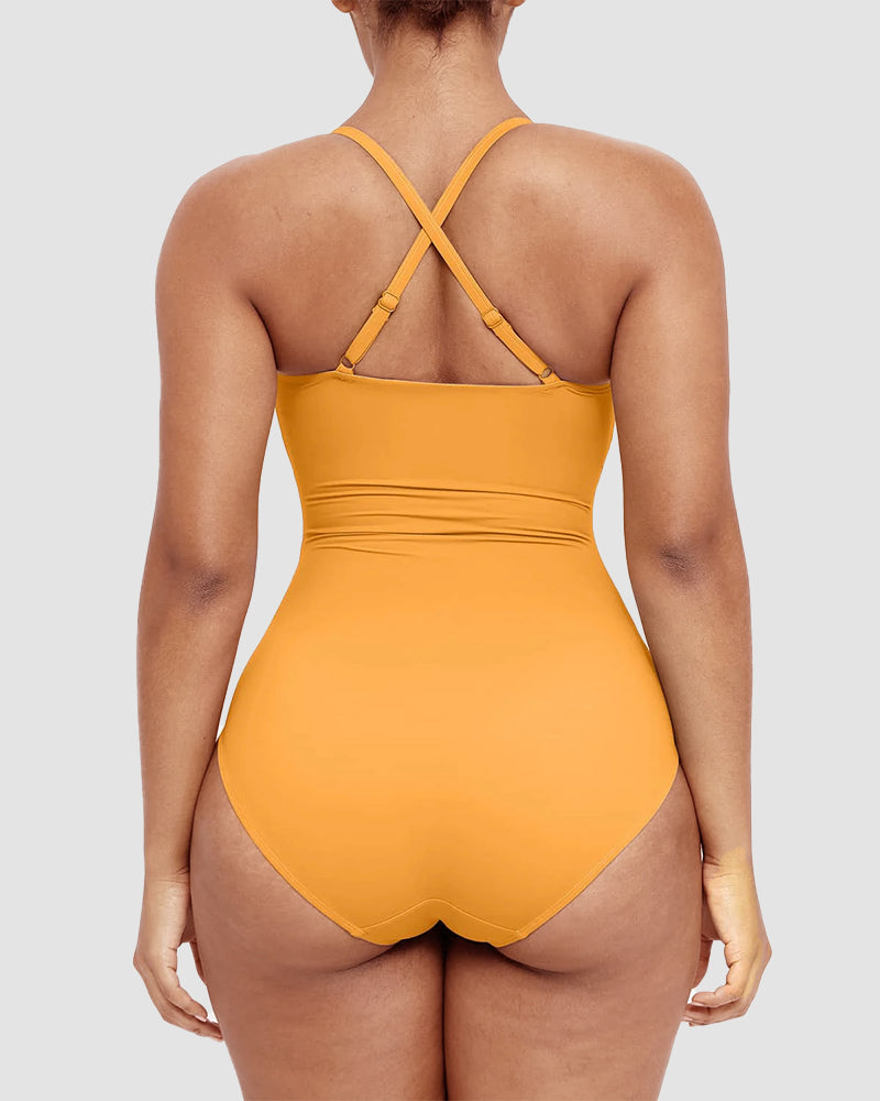 Sienna | Formande baddräkt med elegant cut-out – För en självsäker sommarlook