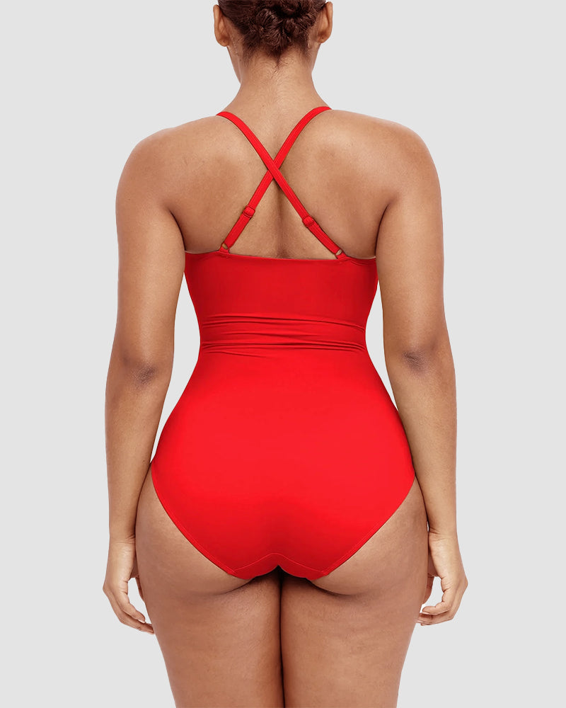 Sienna | Formande baddräkt med elegant cut-out – För en självsäker sommarlook