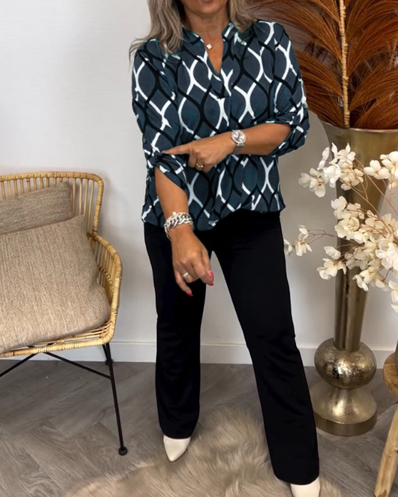 Abby | Elegant blus med grafiskt mönster